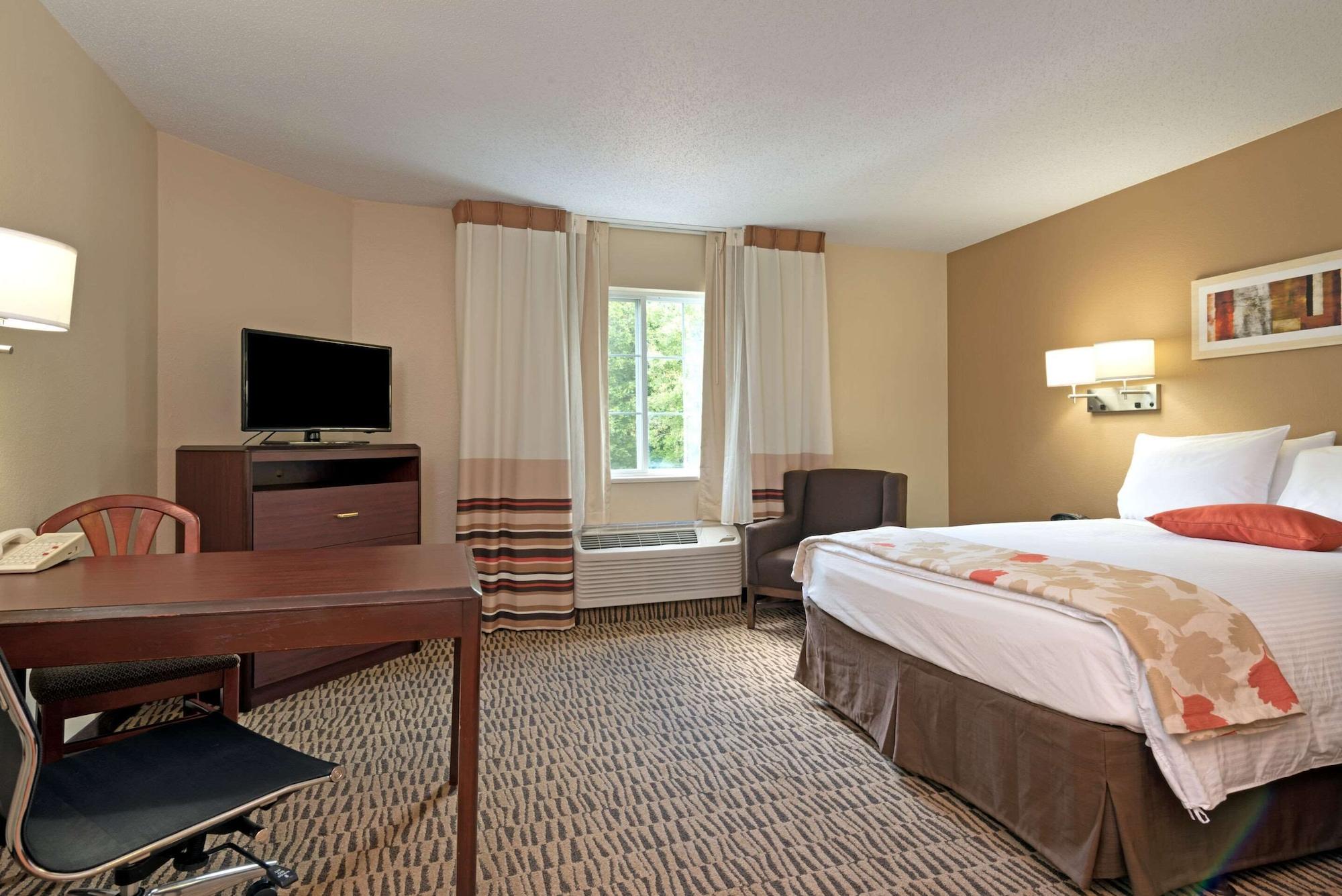 Mainstay Suites Detroit オーバーン・ヒルズ エクステリア 写真